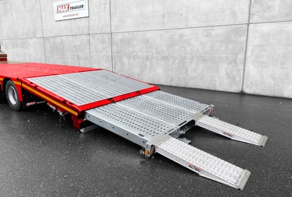 MAX100 semi-trailer with 2 to 6 axles