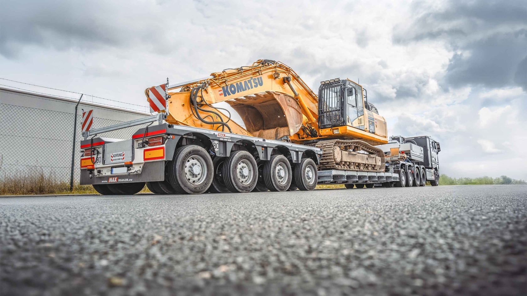 The MAX710 lowbed trailer for heavy haul construction jobs