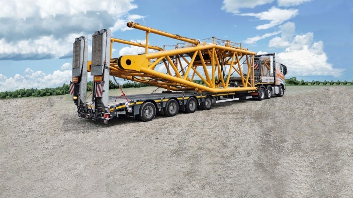 MAX Trailer, manufacturer of semi-trailers adapted for the crane and equipment sector