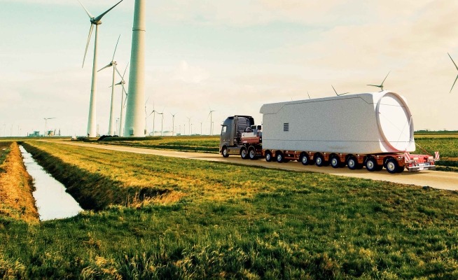 MAX810 semi-trailer as 2+6 axle version