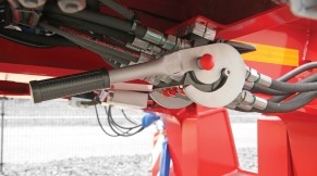 Hydraulic connections